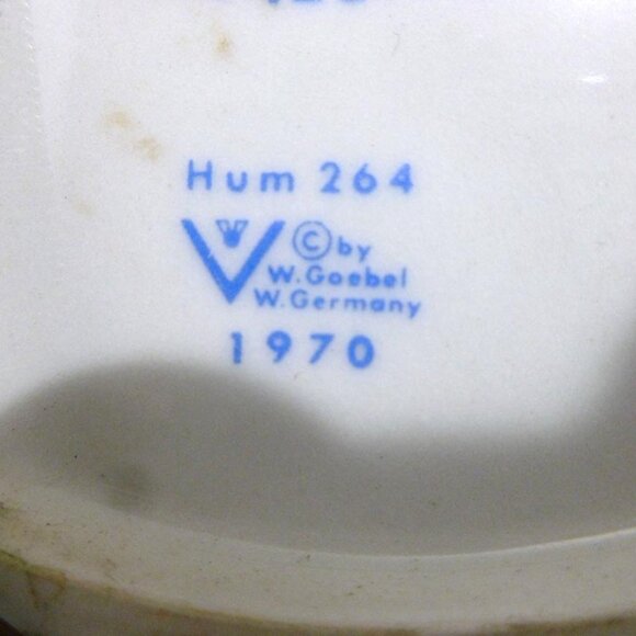HUMMEL W.GERMANY PORCELAIN 7 1/2" ANNUAL PLATE # 264 FIRST ISSUE  1971s MKD 8125 - Picture 6 of 6
